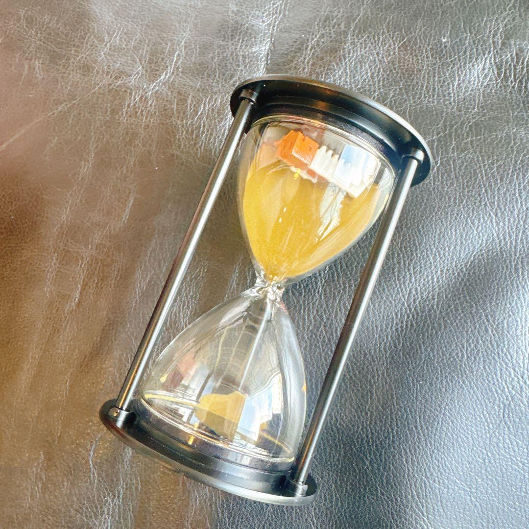 新品未使用】カタール館 大きな砂時計 サンドアート 大阪関西万博