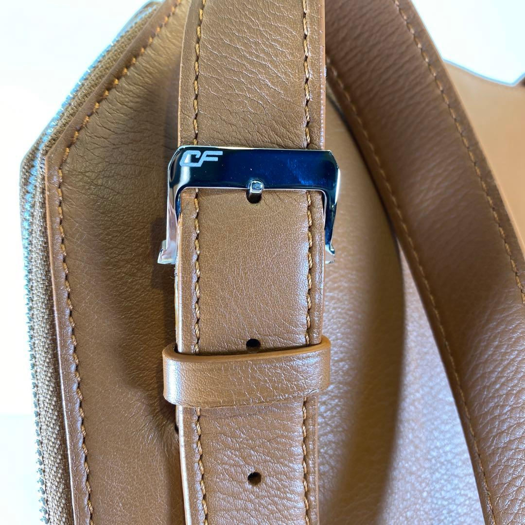 未使用】カミーユフォルネ 紳士用 レザーショルダーバッグ キャメル