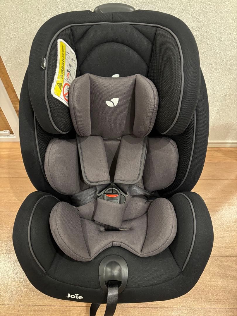 Joie Valiant バリアント ブラックエレメント 0〜７歳用 カトージ（KATOJI） チャイルドシート 新生児 joie ジョイー Valiant