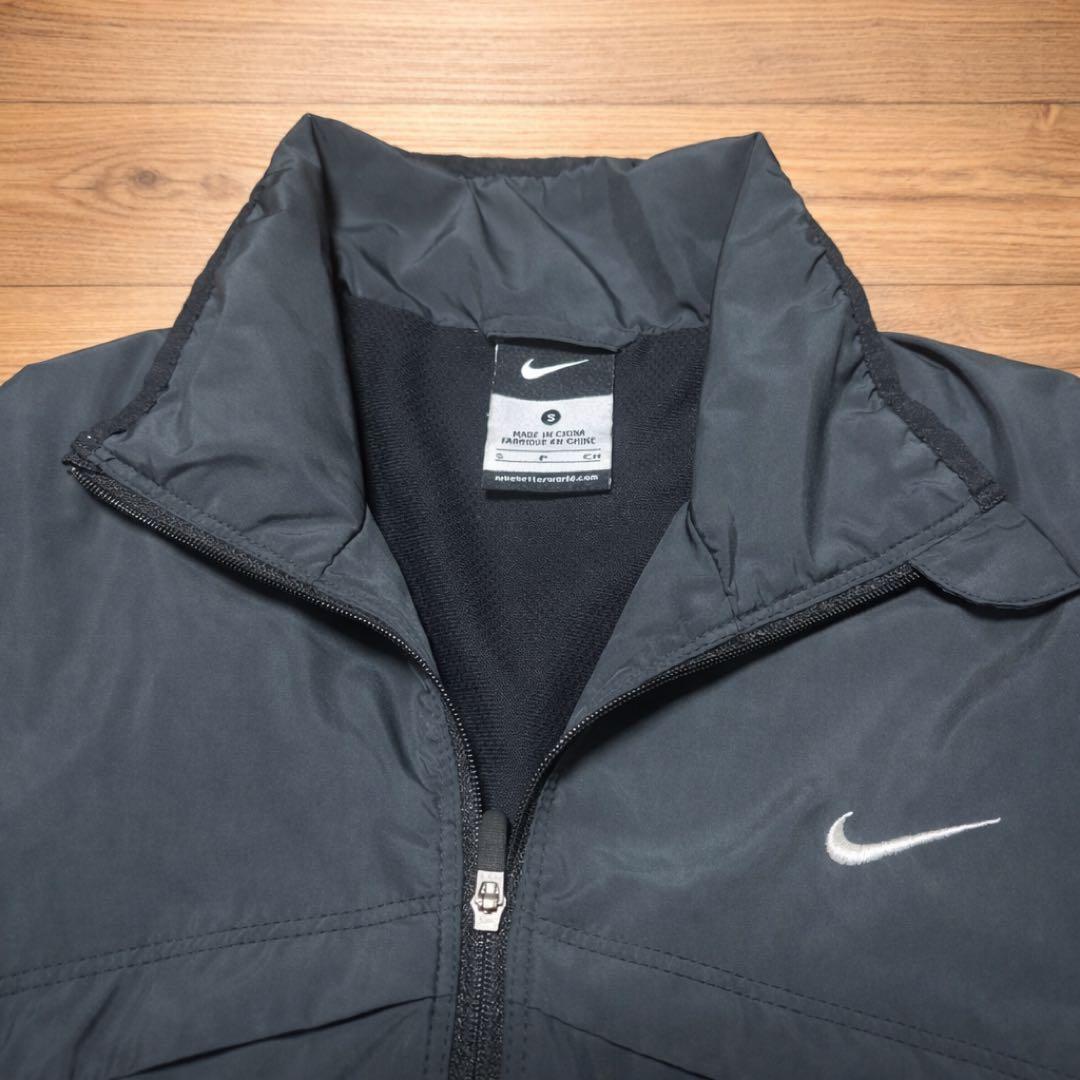 NIKE ナイキ ウィンドブレーカー 美品 155 レディースS相当 - メルカリ