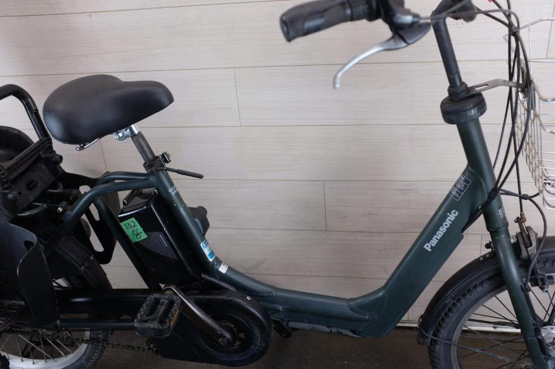 パナソニック　ギュットアニーズ　20インチ3段　13.2Ah（5点灯）充電器あり