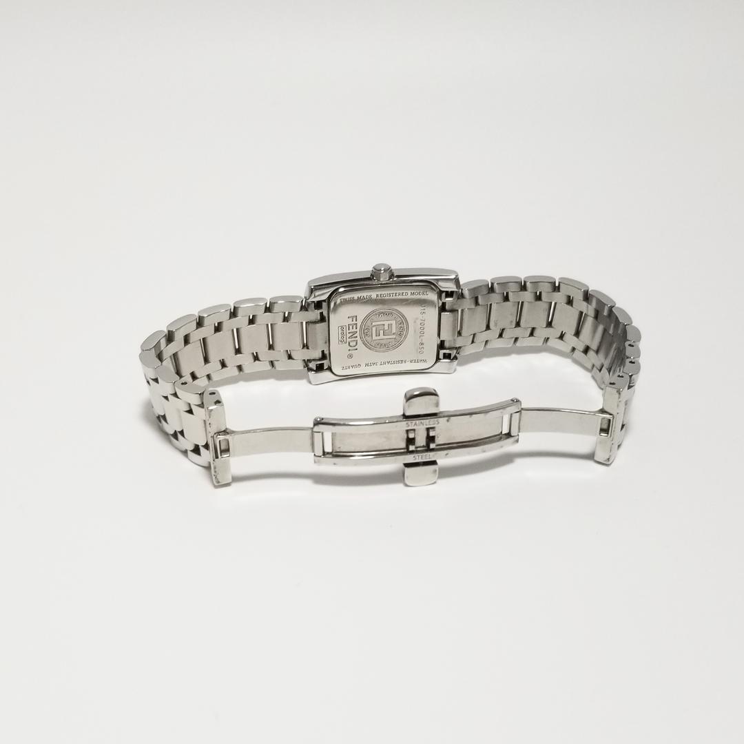 電池交換済 FENDI フェンディ 腕時計 クラシコ クォーツ 稼働 7000L