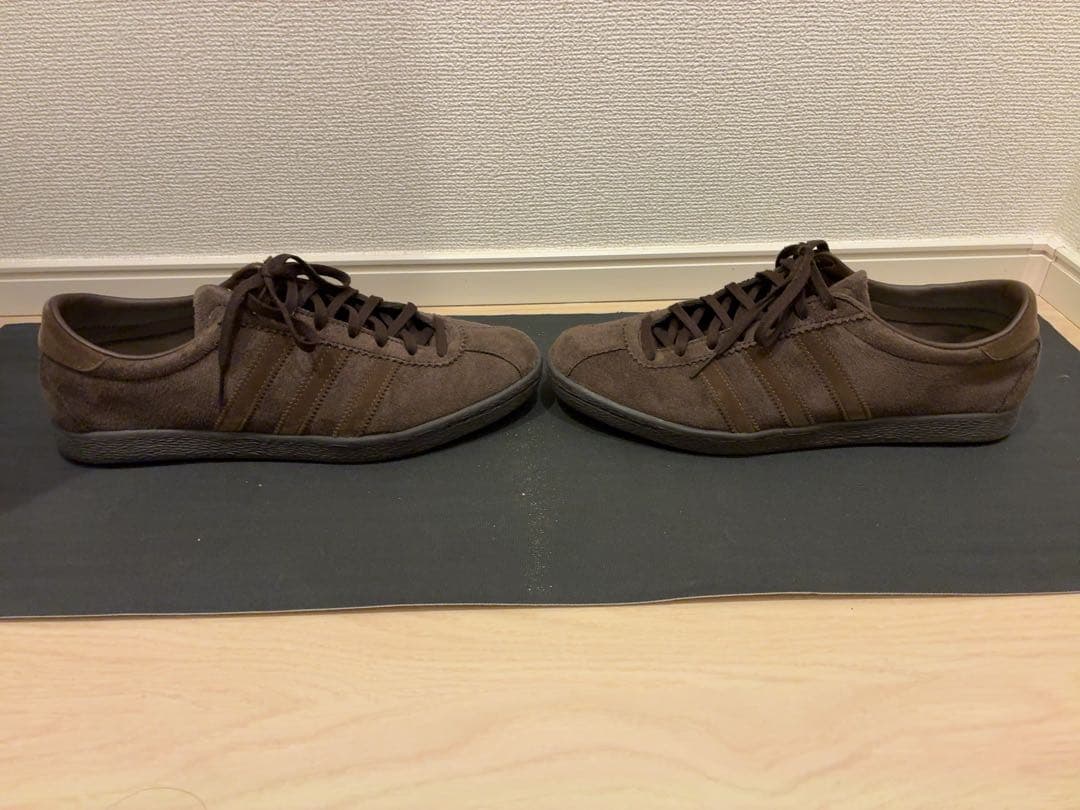 24時間以内発送　アディダス　タバコグルーエンダークブラウン　26.5cm
