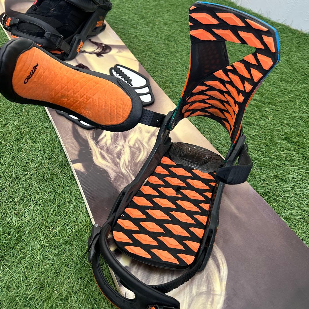 J326 NITRO 155cm エスエムピーSMO シャカスノーボードセット