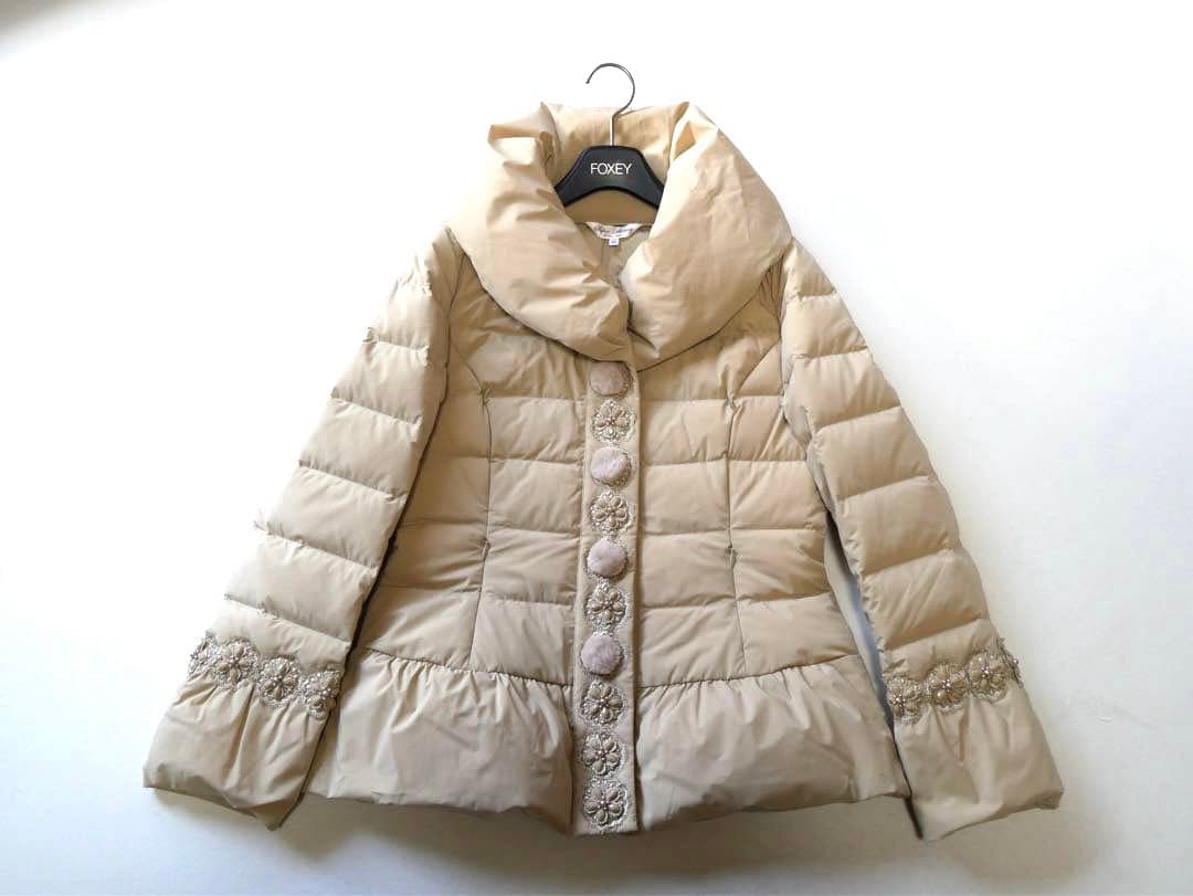 スーパービューティー レース ファーボンボン ダウンコート 40 スーパービューティー レース ファーボンボン ダウンコート 40 - メルカリ