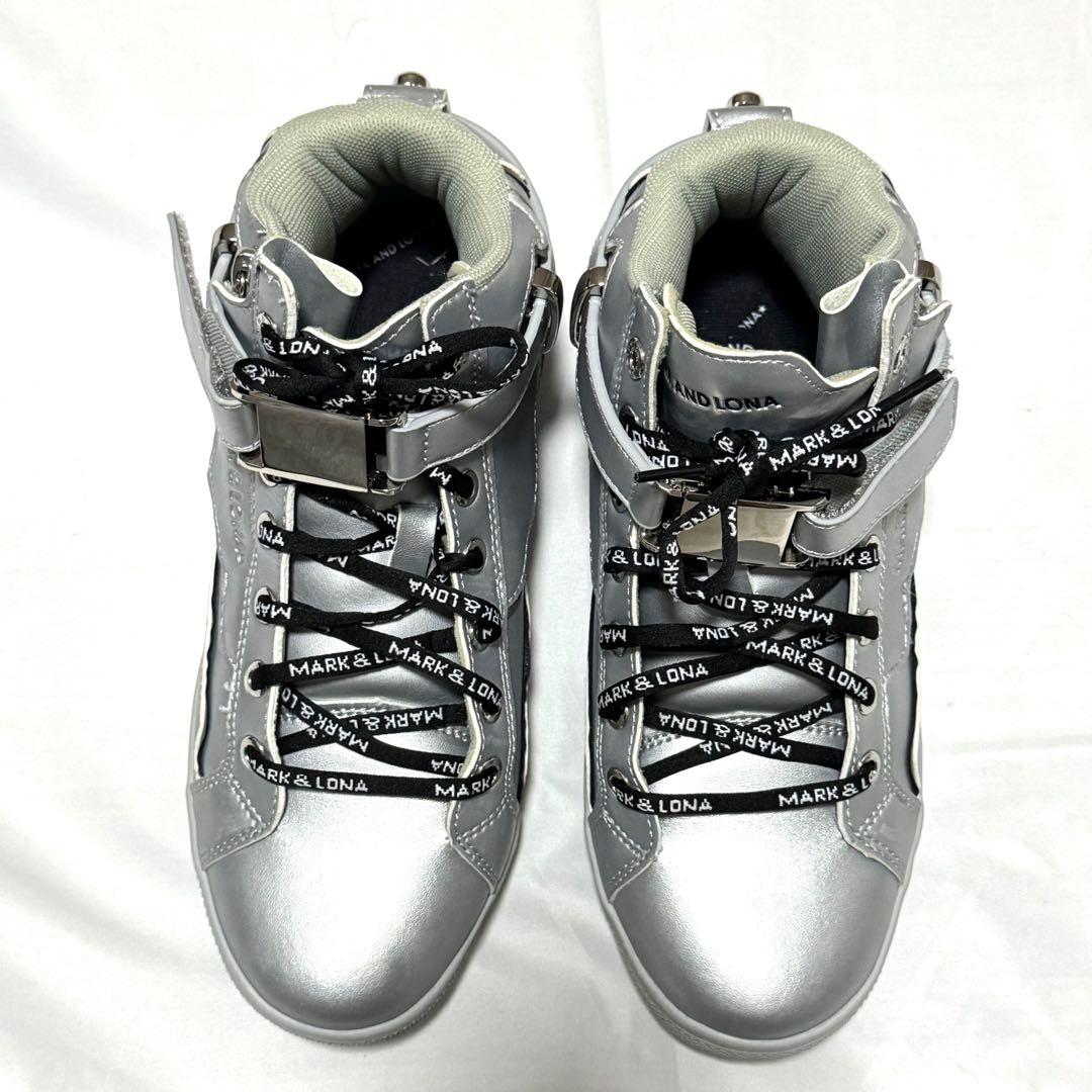 セール中MARK&LONAマークアンドロナシルバー スパイクレスシューズ24cm