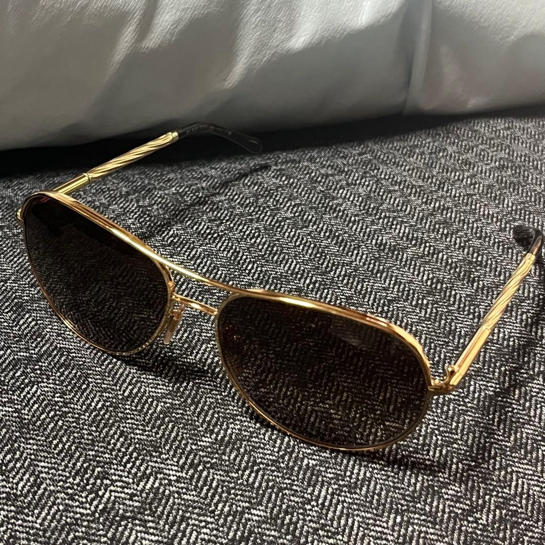 ✴︎BURBERRY✴︎サングラス BURBERRY 日によって、気分によってアイウェアを変えるのが最近の