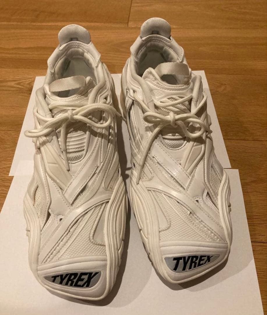 Balenciaga tyrex スニーカー 42 - メルカリ
