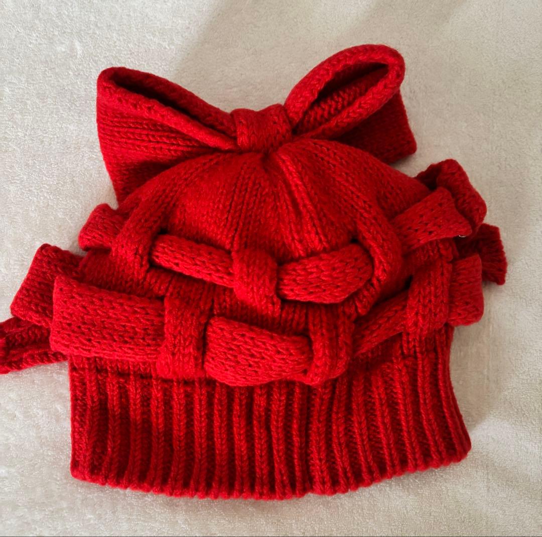 新品未使用 コムデギャルソンガール リボン付ニット帽 赤 - メルカリ