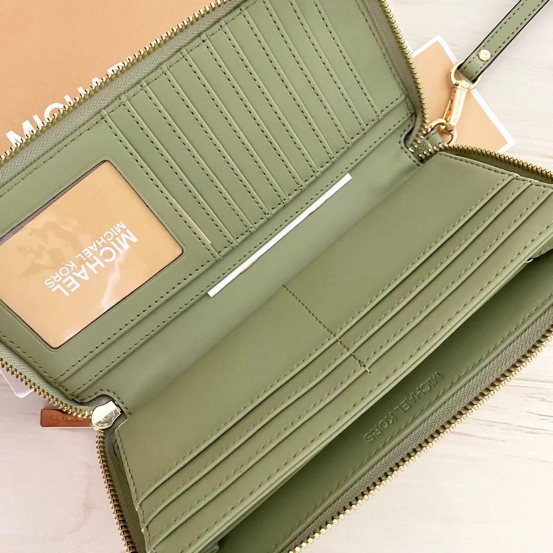 新品 MICHAEL KORS長財布 グリーン 財布 長財布 シグネチャー - メルカリ