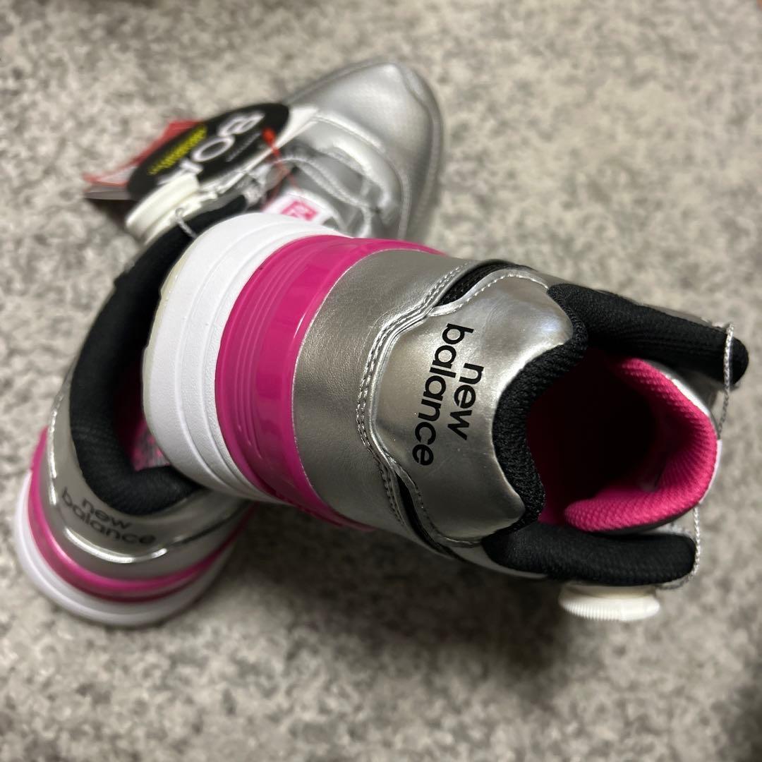 New Balance 574 ゴルフシューズ シルバー 女性用 - メルカリ