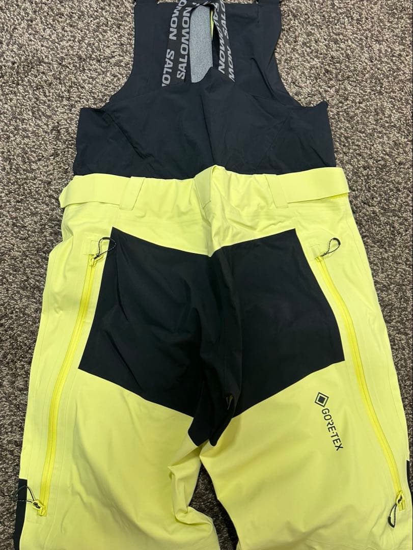 Salomon ビブパンツ 値下げしました - メルカリ