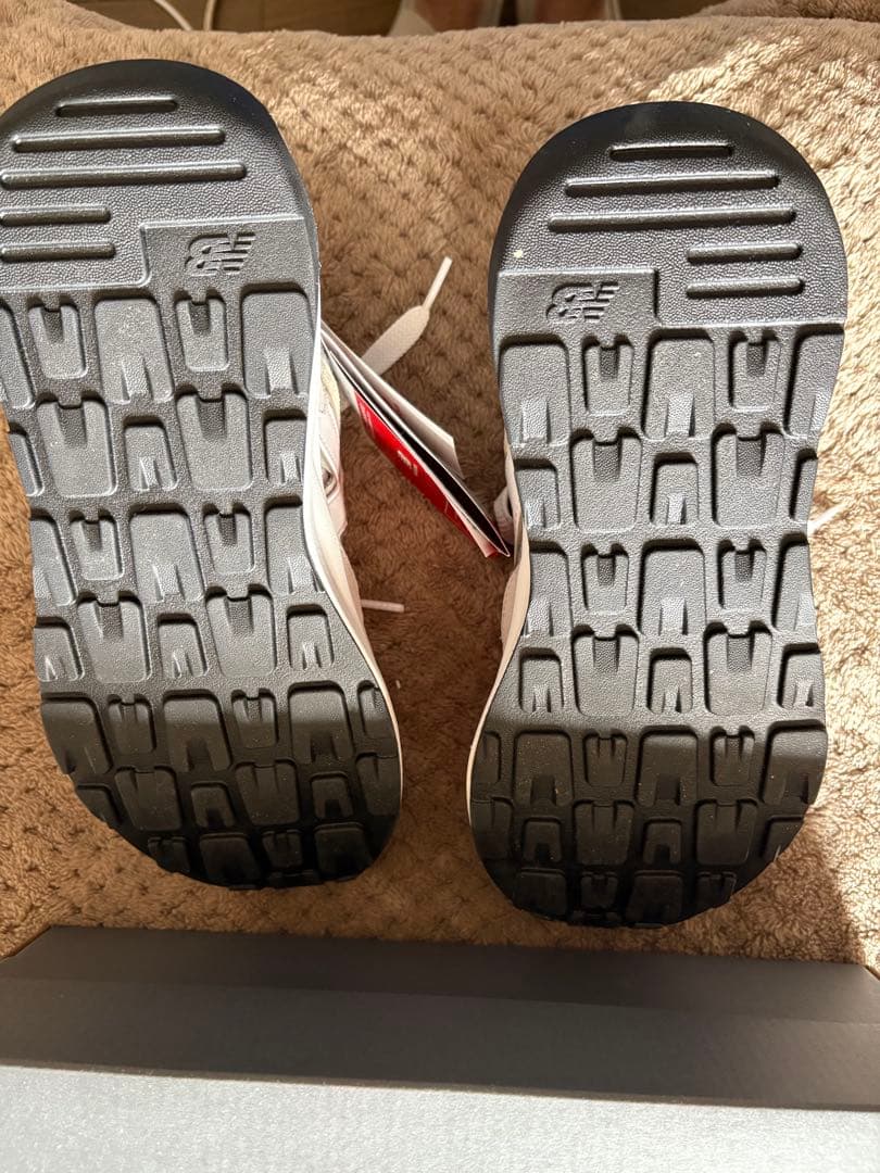 新品未使用　New Balance M5740 スニーカー 23.5cm タグ付