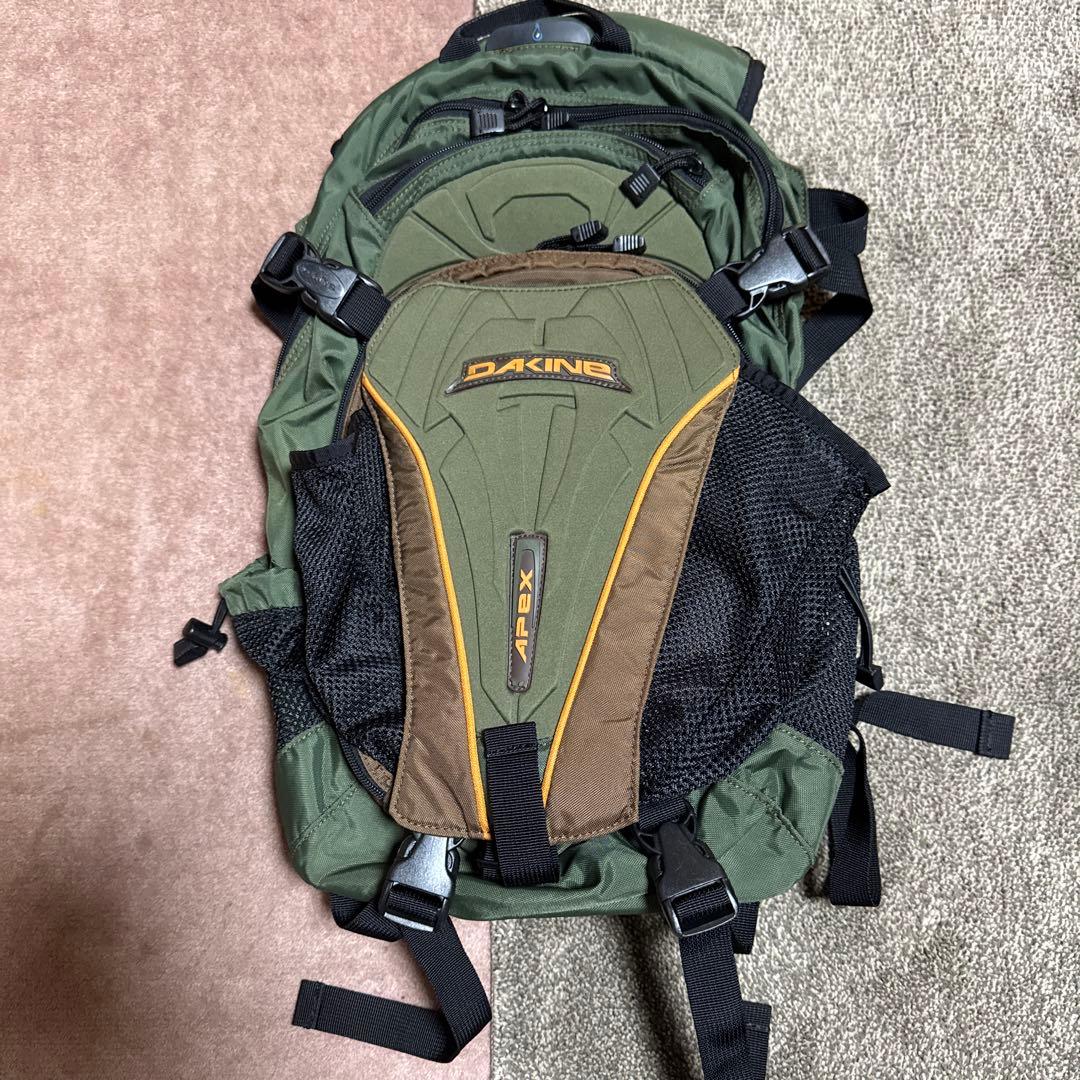 DAKINE（ダカイン） バックパック Apex 26L - メルカリ