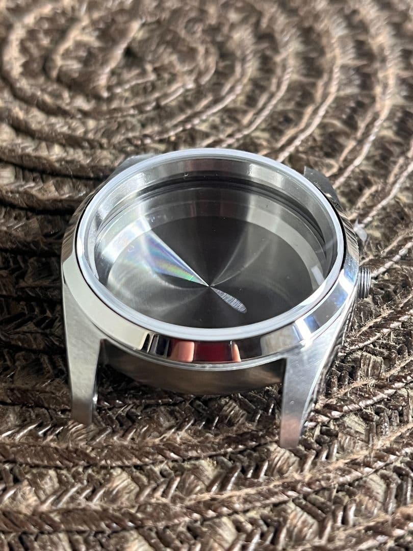 toshi様1016仕様ドーム 新光堂｜トムフォード「JAPAN 2025 SS コレクション」より、ボリューム