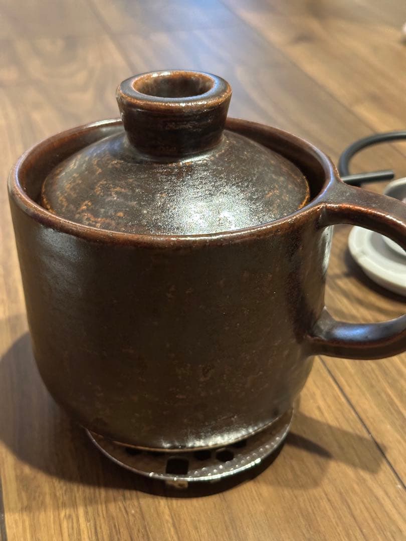 【新品•未使用】おまぐはん　渋栗　一人用ごはん土鍋 有田焼・おまぐはん第二弾！毎日簡単土鍋ごはん｜ほったらかしで料亭の