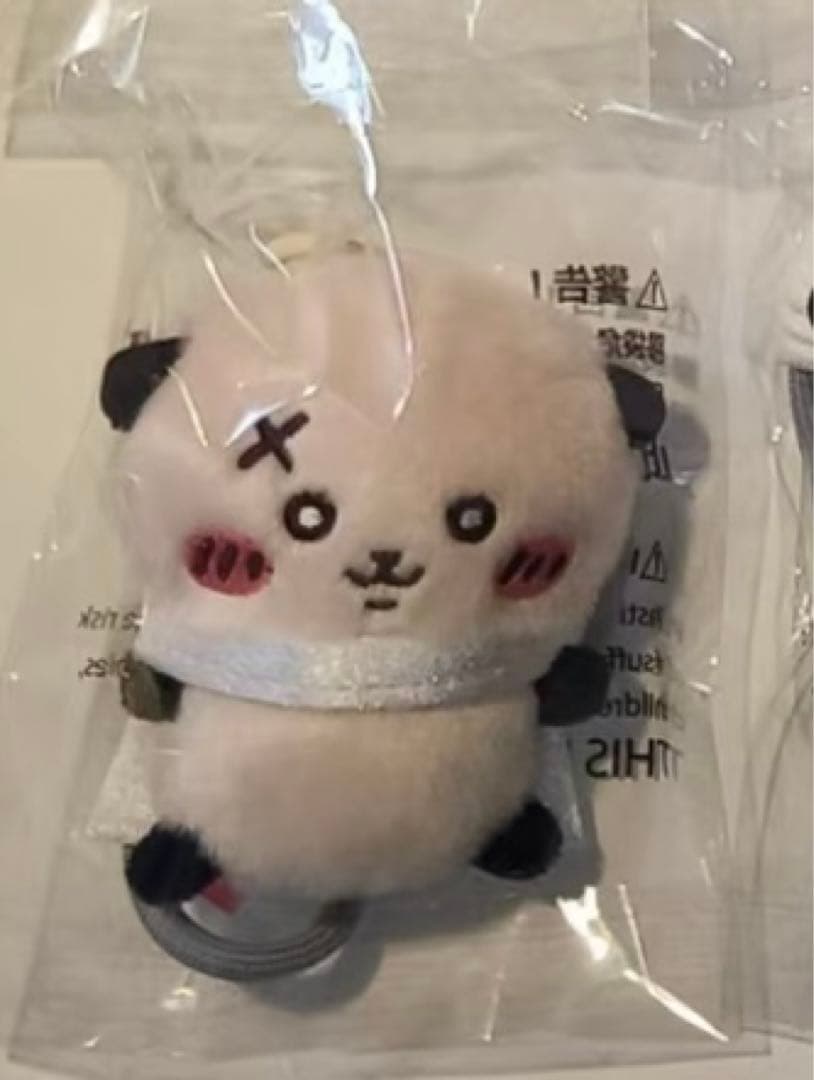 香港限定 ちいかわ セブンイレブン まんまる目 うさぎ ぬいぐるみ