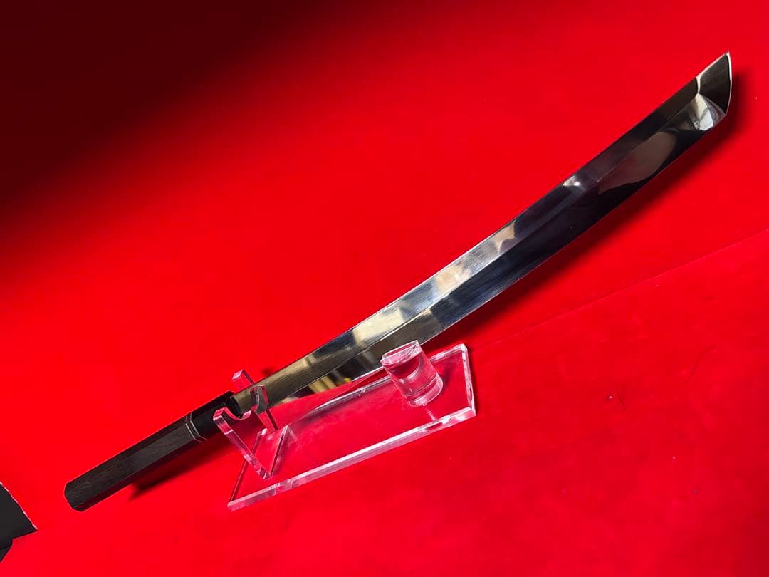 包丁　先丸型　マグロ包丁　尺ニ　鬼反り　鏡面仕上げ　切味抜群　箱付　未使用品 包丁 剣型切付 尺 鬼反り 鏡面仕上げ 切味抜群 箱付 未使用品 - メルカリ