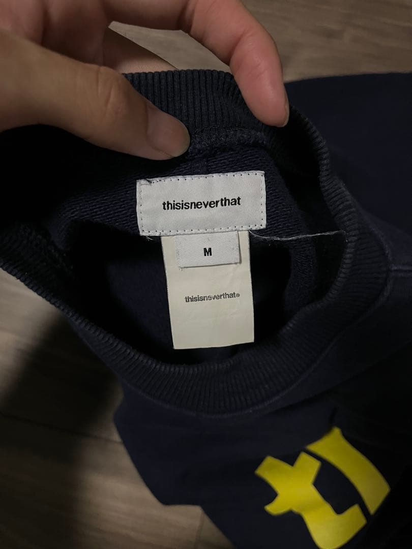 希少】thisisneverthat ネイビー トレーナー M ネバザ - メルカリ