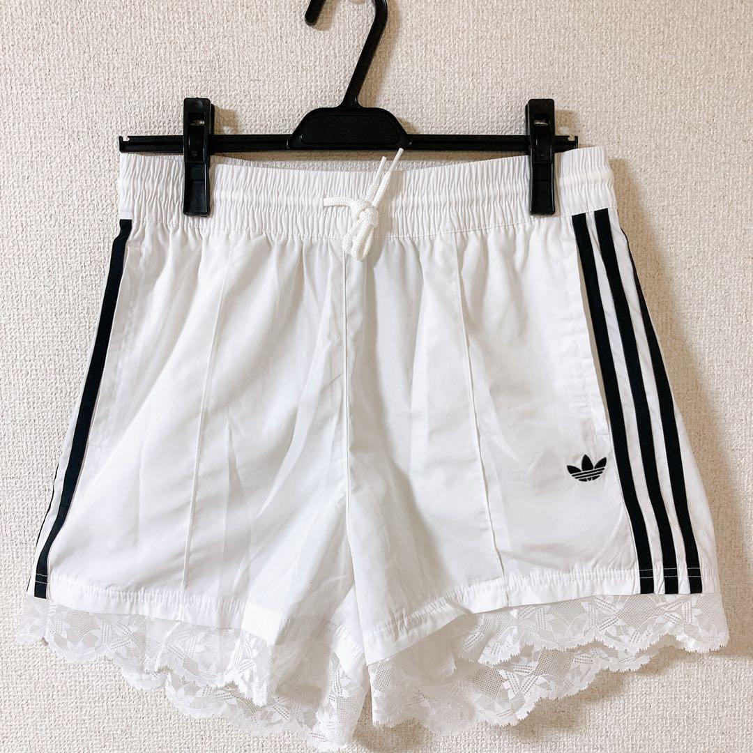 ZOZO限定】レーストリム スリーストライプス ショートパンツ adidas