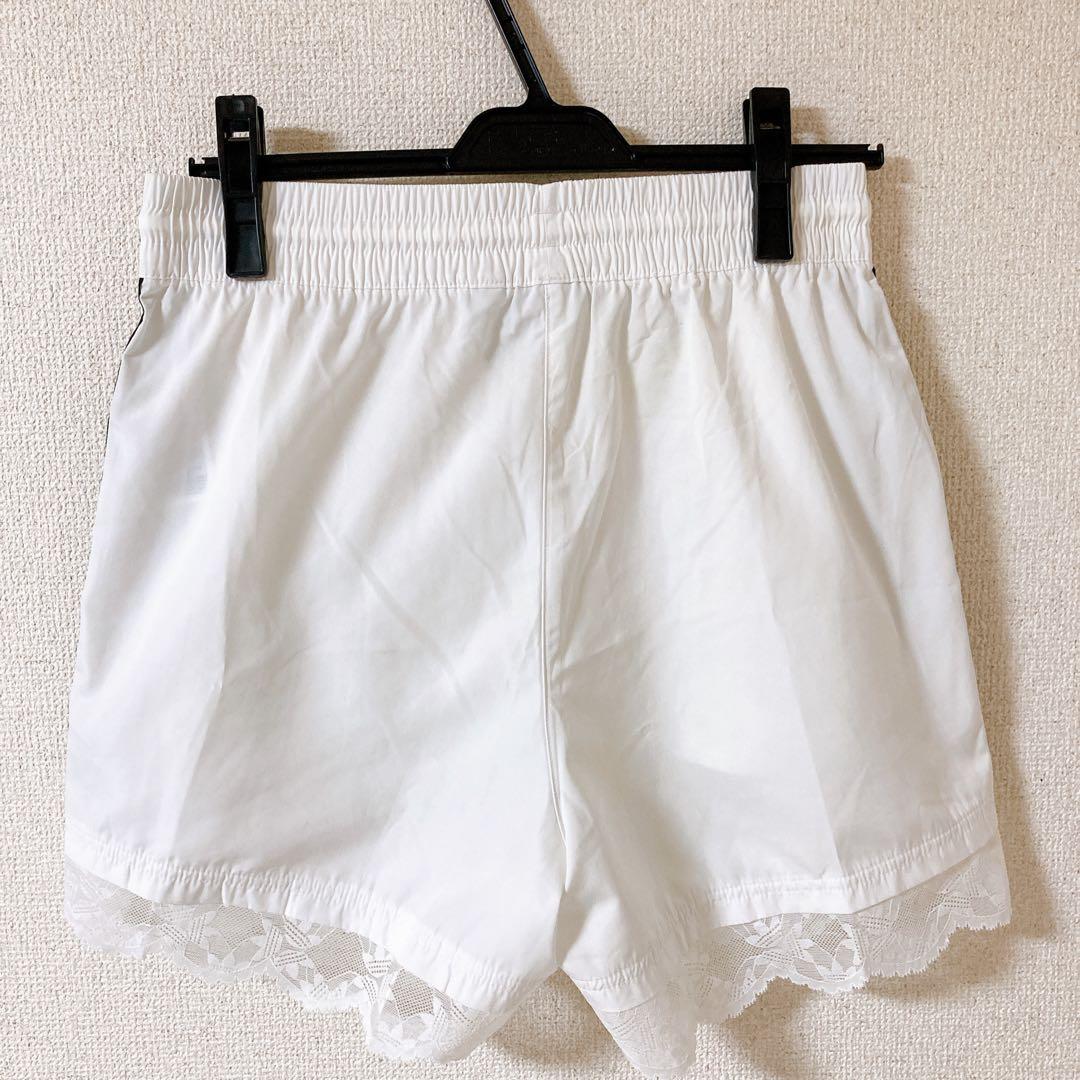 ZOZO限定】レーストリム スリーストライプス ショートパンツ adidas