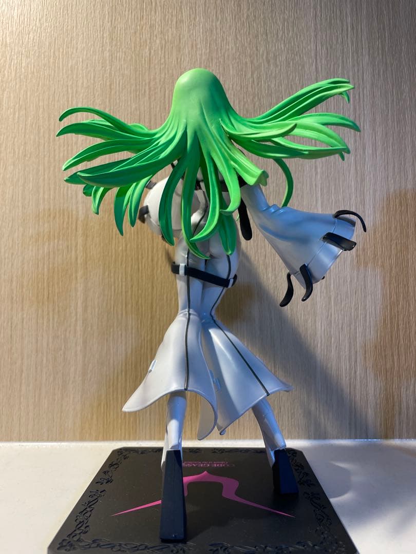 一番くじpremium コードギアスR2 拘束衣ver C.C. A賞 箱有り - メルカリ