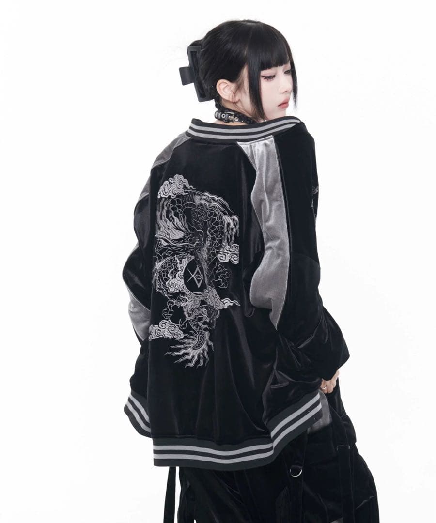 【レア】REFLEMレフレム　ドラゴン刺繍ベロアスカジャンBlack REFLEM（レフレム） スカジャン 「REFLEM/レフレム」ドラゴン刺繍