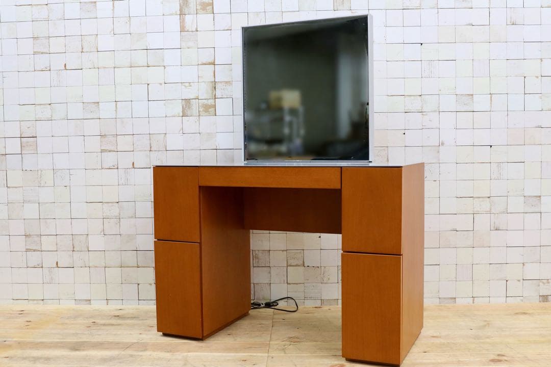 GMHO96○Cassina ixc / カッシーナイクスシー MAKE UP IXC (イクスシー) MAKE UP メイクアップ ドレッサー ﾎﾜｲﾄｱｯｼｭ