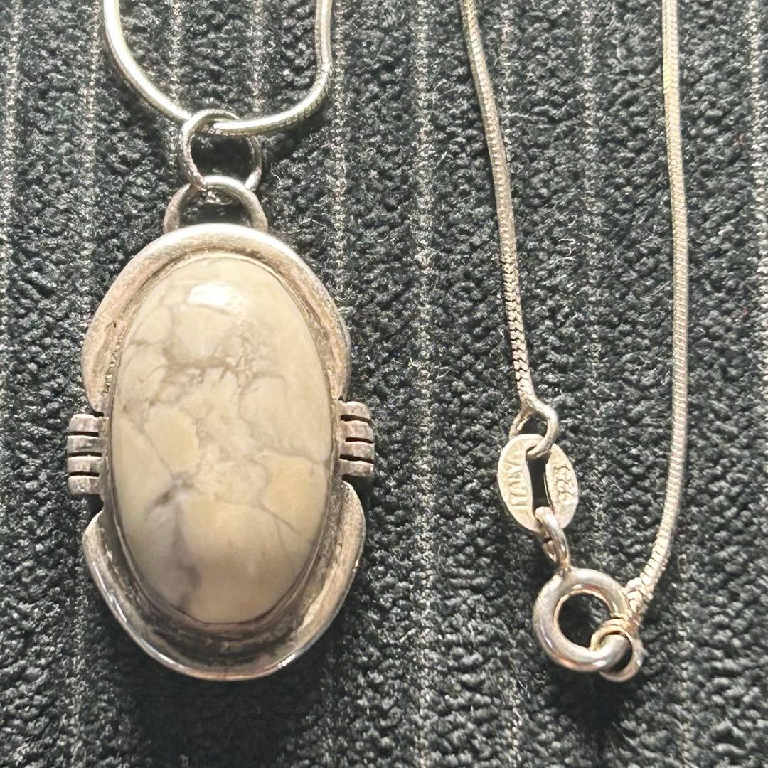 ナバホ　navajo ホワイトバッファロー ネックレス　Sterling ネイティブアメリカン ナバホ族 ハンドメイド ホワイトバッファロー