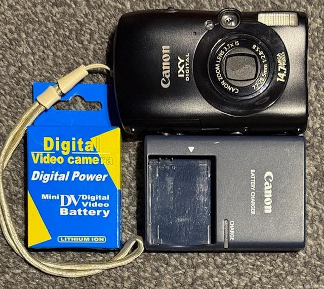 キヤノン Canon IXY DIGITAL3000 IS 黒 動作問題無し CANON IXY DIGITAL 3000 IS 価格比較 - 価格.com