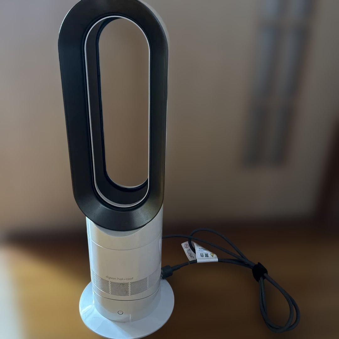 Dyson AM09 セラミックファンヒーター ホワイト/ブラック　リモコン付 Dyson（ダイソン） Dyson AM09 スペアリモコン 白 Dyson Hot + Cool