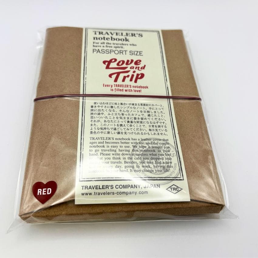 新品トラベラーズノート パスポート LOVE AND TRIP レッド 新品 数量限定】 トラベラーズノート LOVE AND TRIP パスポートサイズ