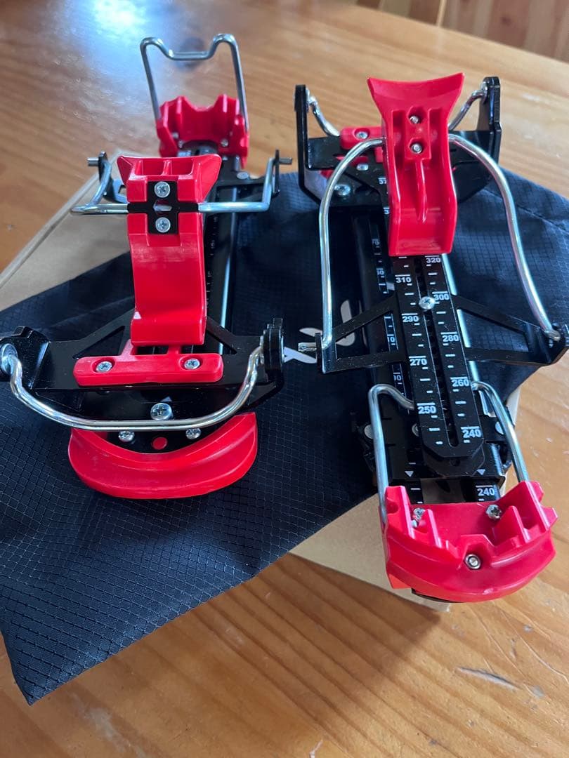 シーズン前値下げ！国内未輸入／チャバ・ランディ／スキーツーリングアダプター シーズン前値下げ！国内未輸入／チャバ・ランディ／スキーツーリング