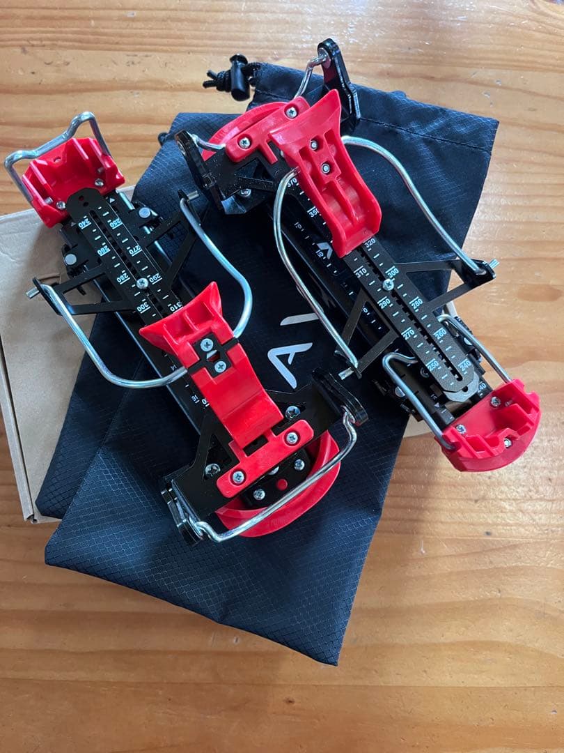 シーズン前値下げ！国内未輸入／チャバ・ランディ／スキーツーリング