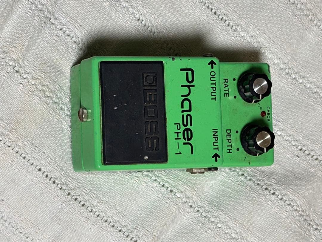 BOSS PH-1 フェイザーエフェクター ジャンク扱い として出品します。 BOSS PH-1 Phaser 銀ネジ ACA 1979年製 フェイザー ボス エフェクター