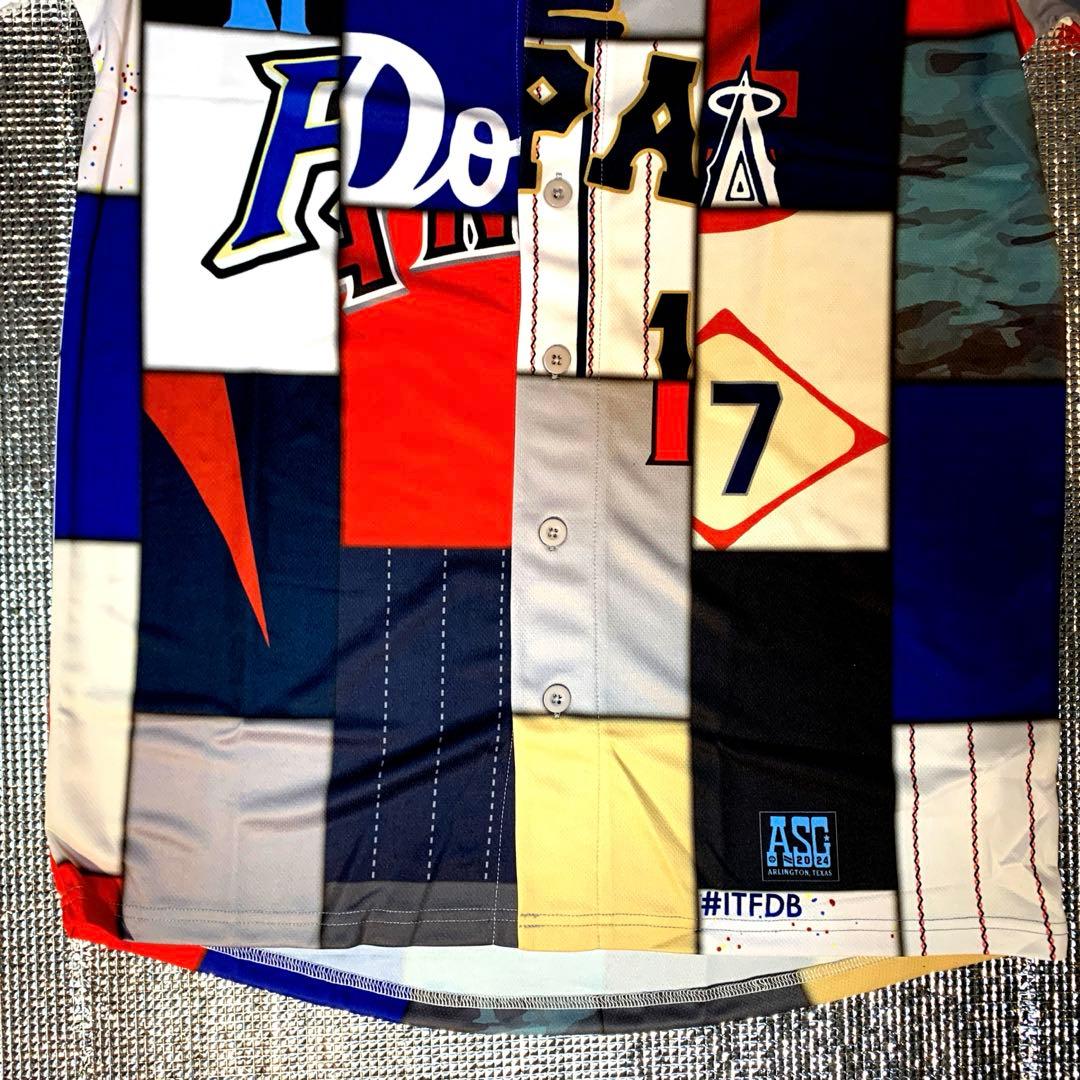 大谷翔平 プリントサイン付き歴代ミックスユニフォーム 50/50CLUB