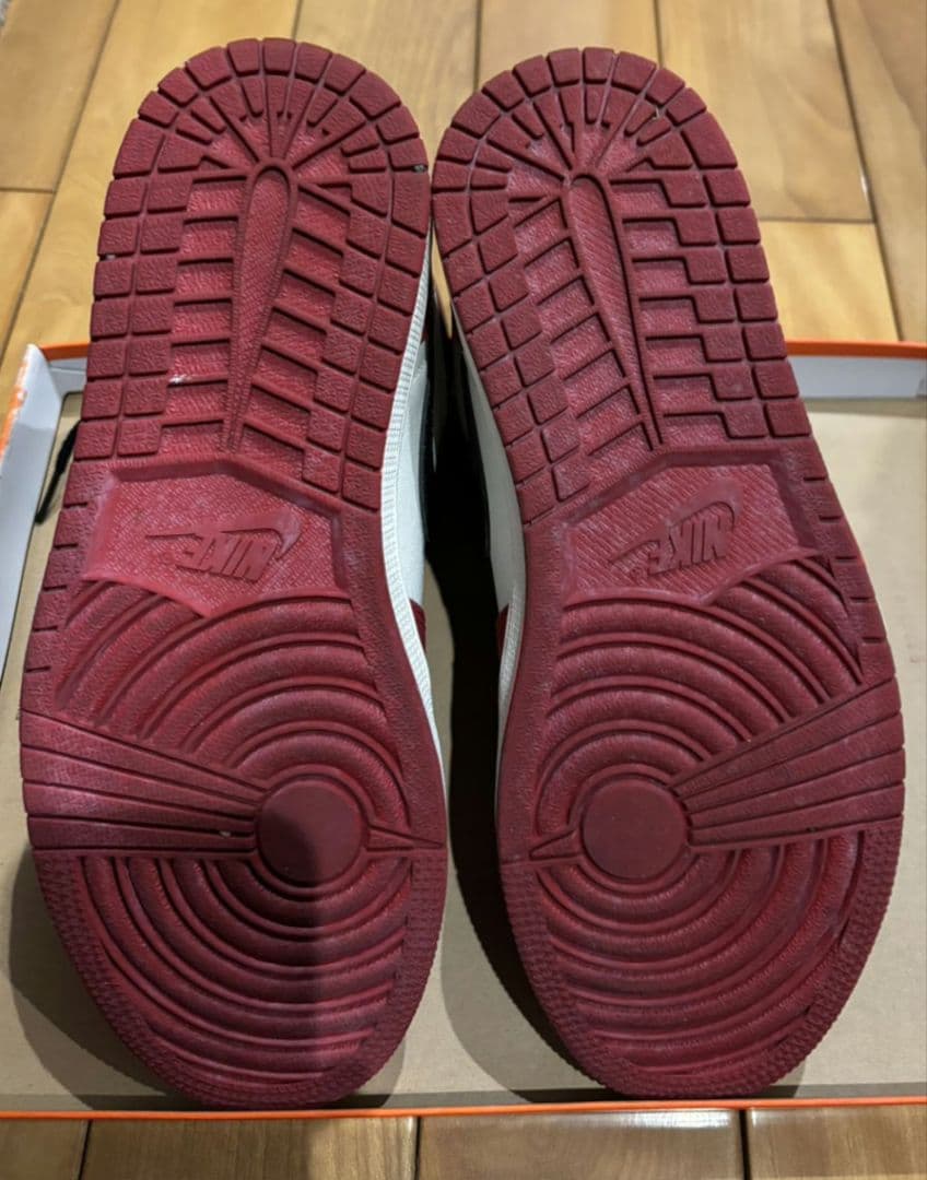 ナイキ エアジョーダン1 ハイ OG ロスト&ファウンド シカゴ 26.5cm