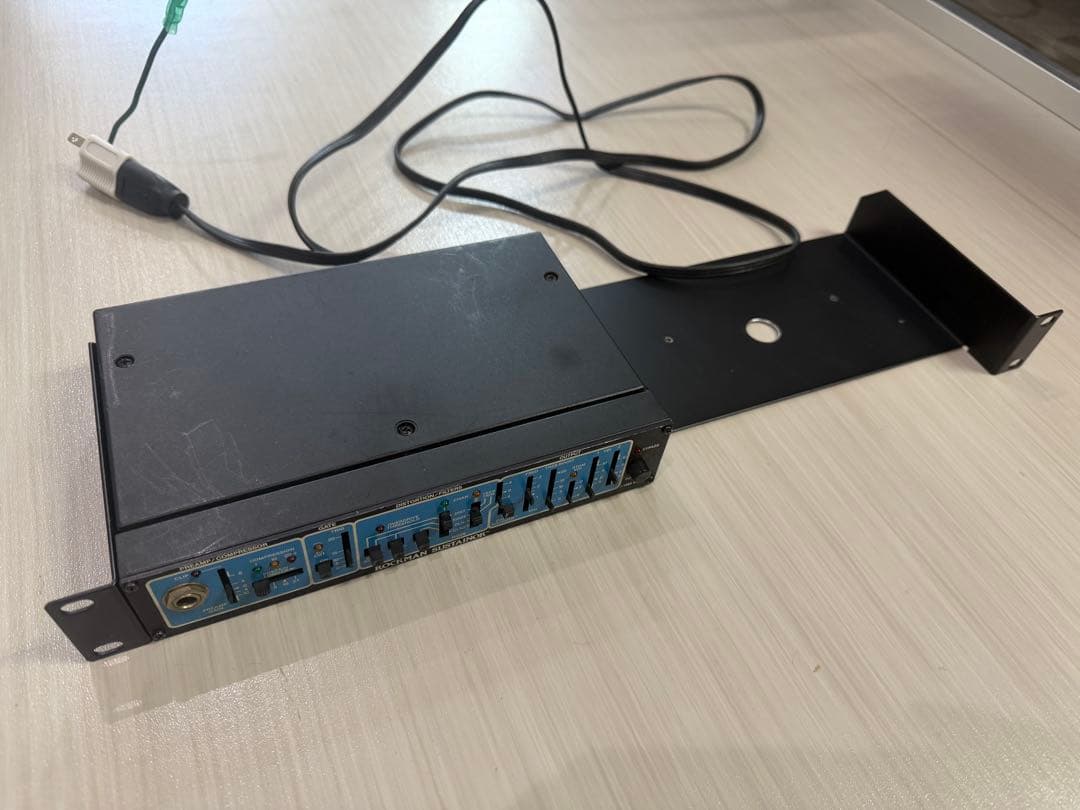 ROCKMAN SUSTAINOR プリアンプ 120V仕様 Tak松本 B'z - メルカリ