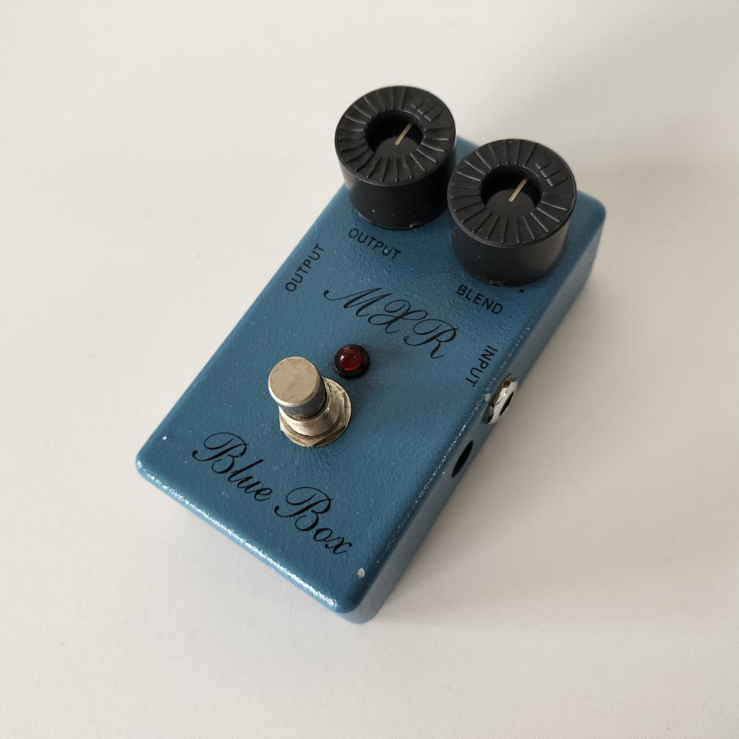 MXR Blue Box オクターブファズ スクリプトロゴ（変換プラグ付き