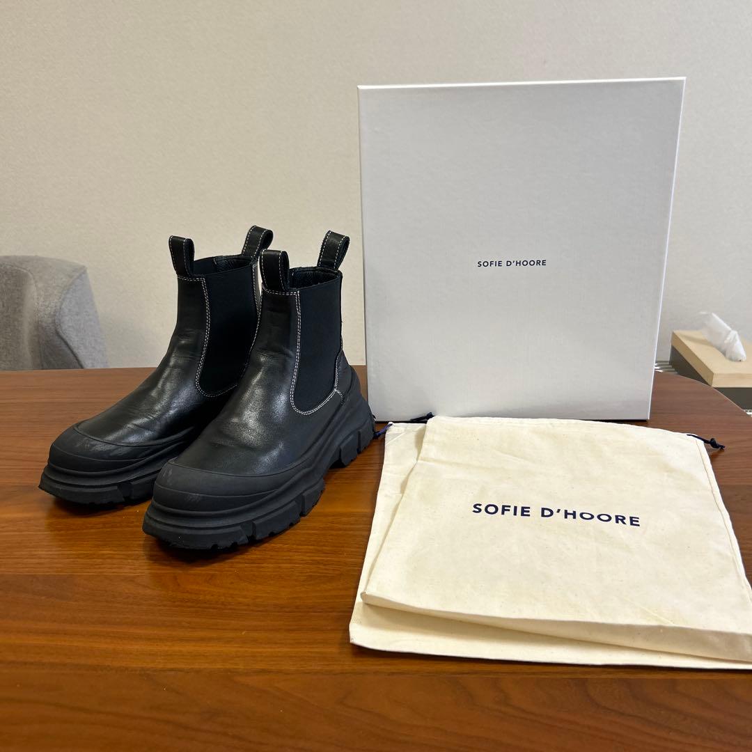 SOFIE D'HOORE ブラック サイドゴアブーツ - メルカリ
