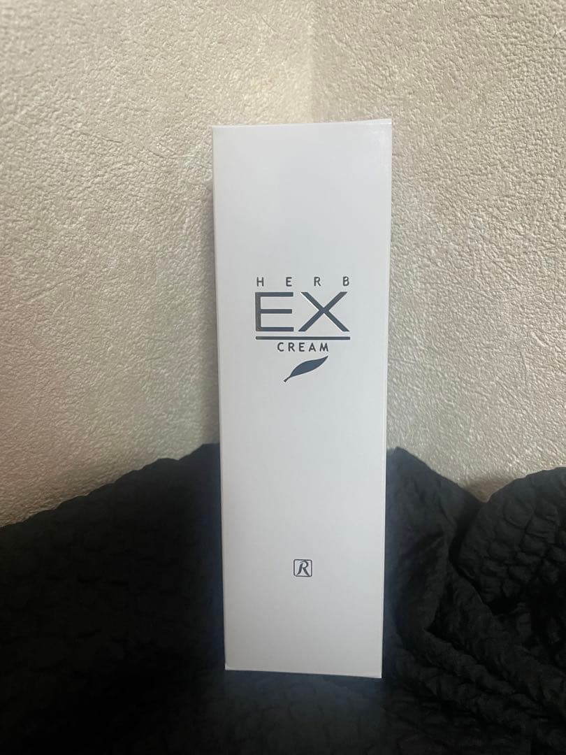 ロイヤル化粧品 ロイヤル化粧品株式会社 | 21シリーズ