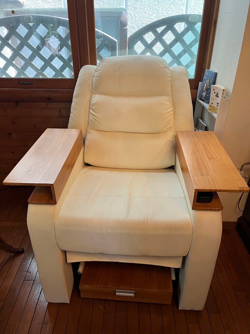 ネイル　施術　ハンド　フット　ソファ　リクライニング　収納可能　フットレスト付 手動 リクライニングチェア コンパクト リクライニングソファ 椅子