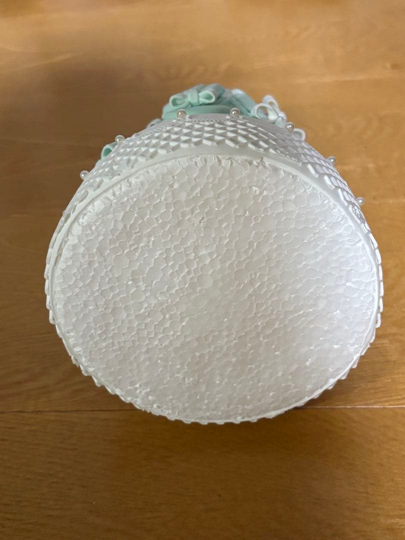 ティファニーブルーマカロンタワーデコレーション - メルカリ