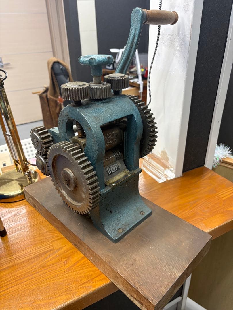 HARP 彫金ローラー圧延機　金属延ばし　手動式　彫金用 溝あり Amazon | 圧延機 金属加工用 ジュエリー作り用 プレス工具 彫金