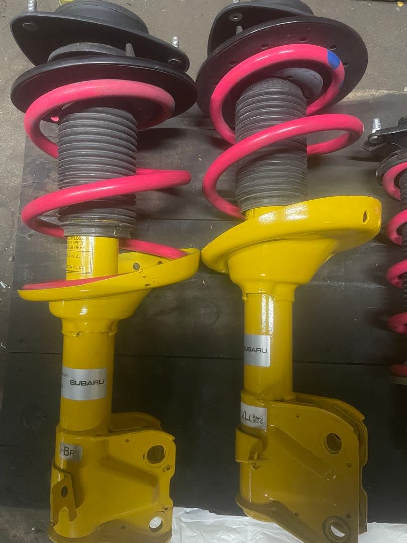 レヴォーグ VM4 ビルシュタイン STI コイルスプリング BILSTEIN - メルカリ