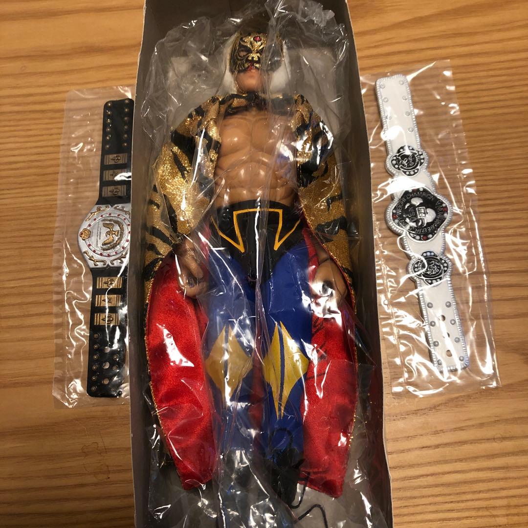 tｉ佐山サトルサイン入初代タイガーマスクアクションドール限定フィギュア 16dソフビコレクション014 初代タイガーマスク[佐山聡] 伝説Ver