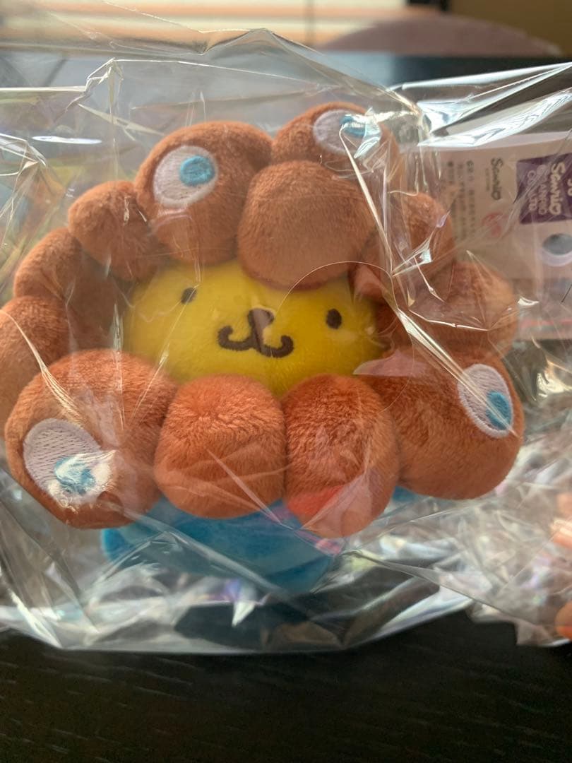 大阪関西万博 サンリオなりきりぬいぐるみミャクミャク カラビナ付き