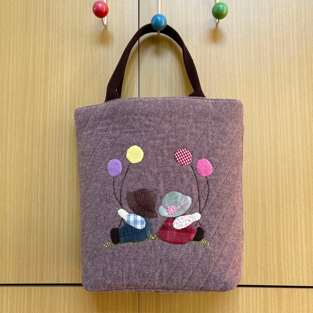 ハンドメイドパッチワークバッグ スーちゃん - メルカリ
