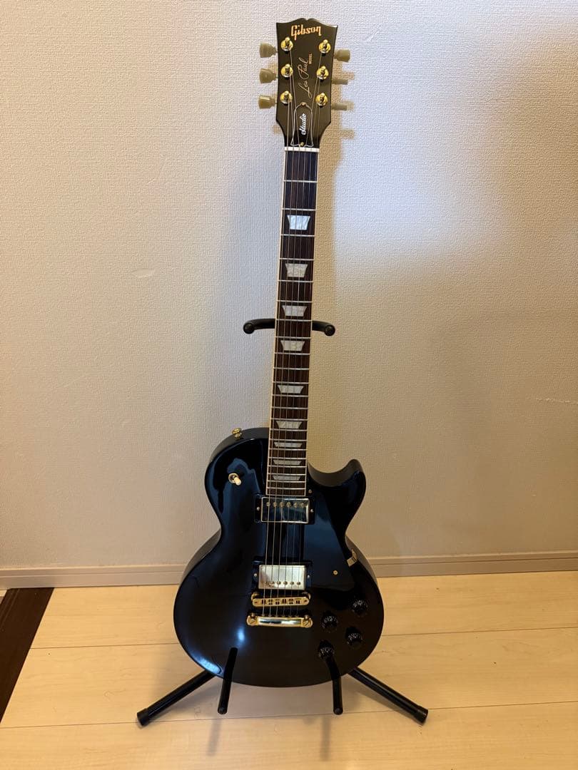 【a5115】Les Paul Studio Gold Hardware Gibson Les Paul Studio Ebony with Gold hardware