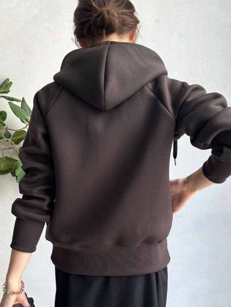 値下げ！新品・タグ付 DOUDOUドゥドウ プラムダンボールジップフーディー